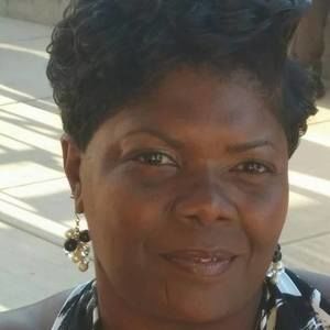 Meet your Posher, Cassandra